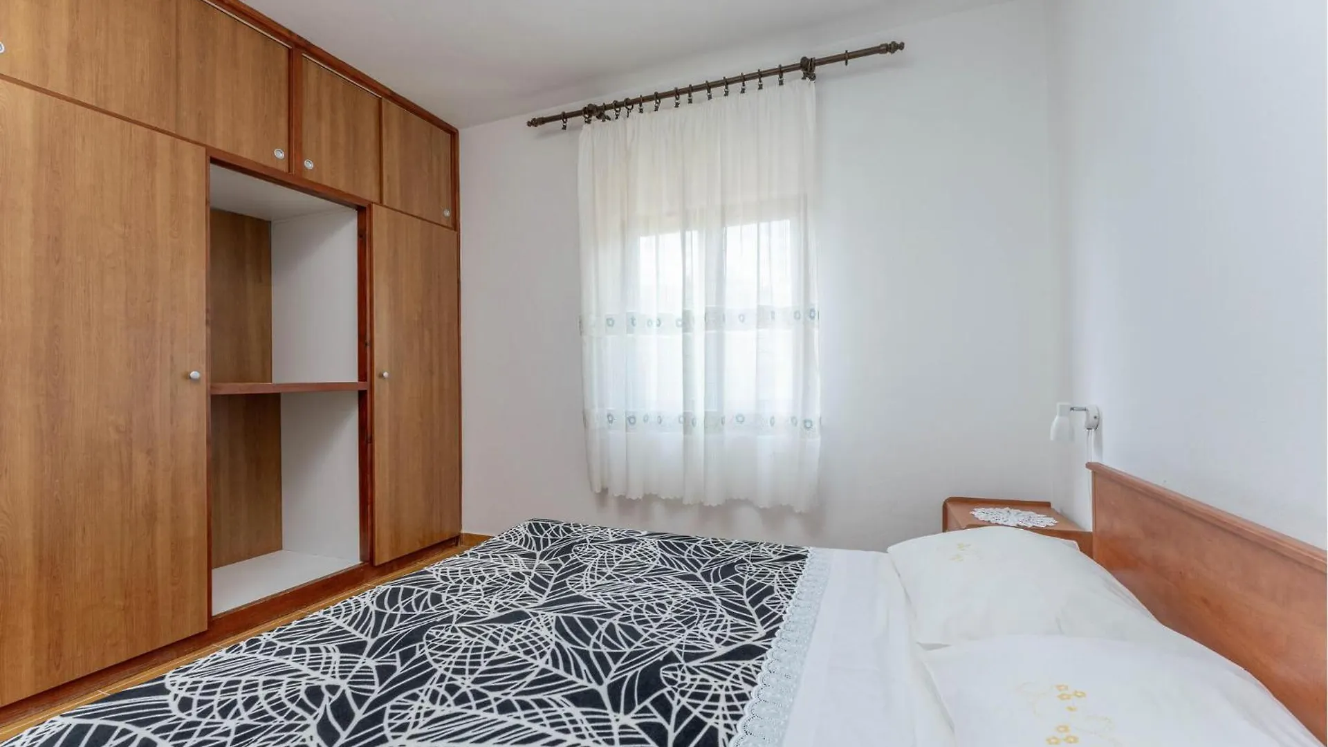 Gorgeous Home In Dobropoljana Croatia