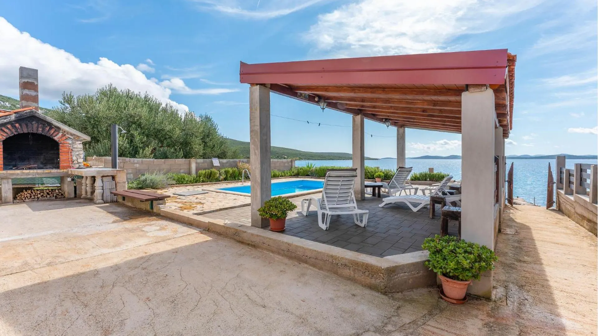 Holiday home Gorgeous Home In Dobropoljana